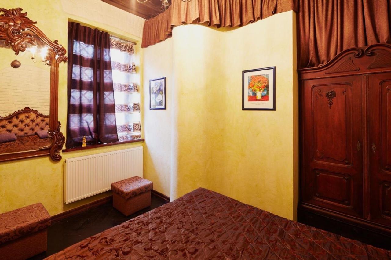 Квартира Подобово На Площі Ринок 39 Lviv Exteriör bild